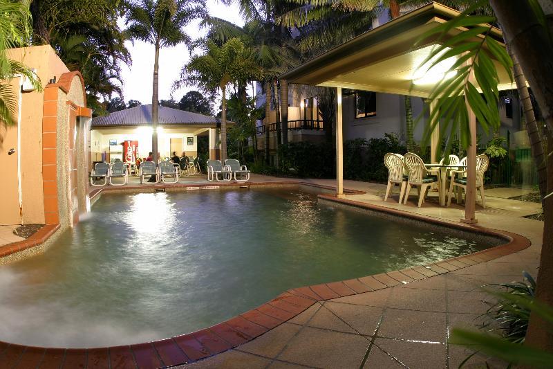 Grosvenor In Cairns Aparthotel Exterior foto